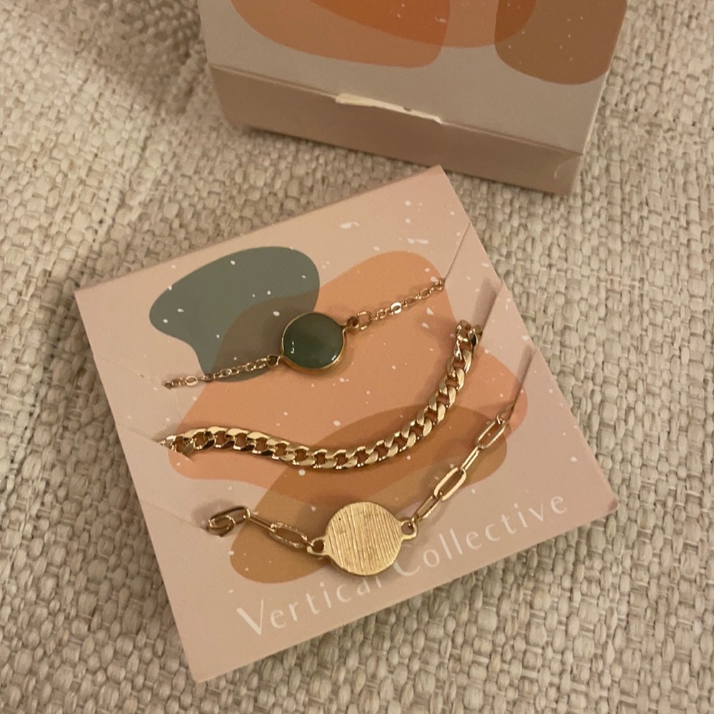 NWOT Vertical Collective Necklaces
